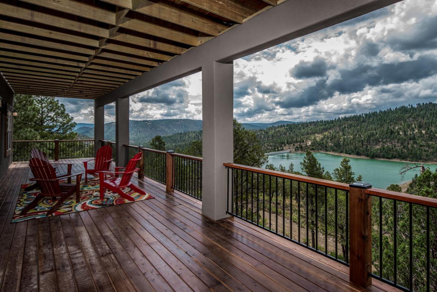 Grindstone Lake Lodge