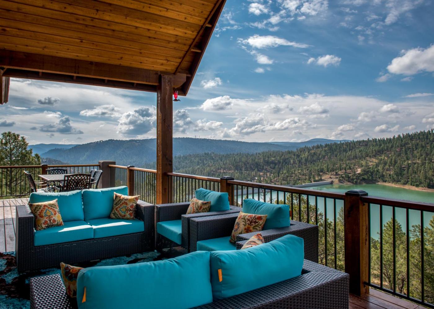Grindstone Lake Lodge