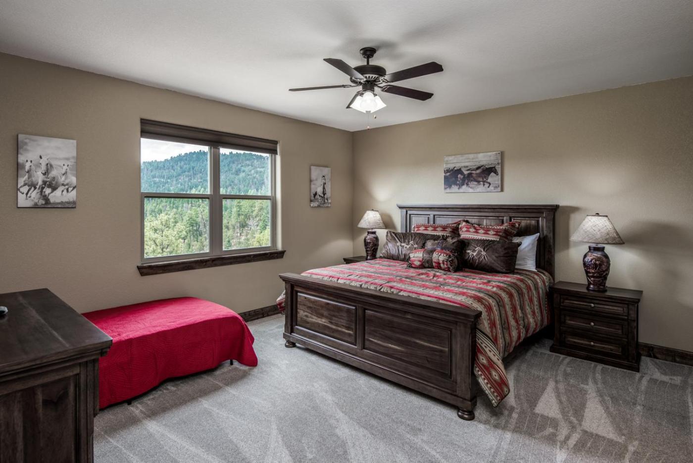 Grindstone Lake Lodge
