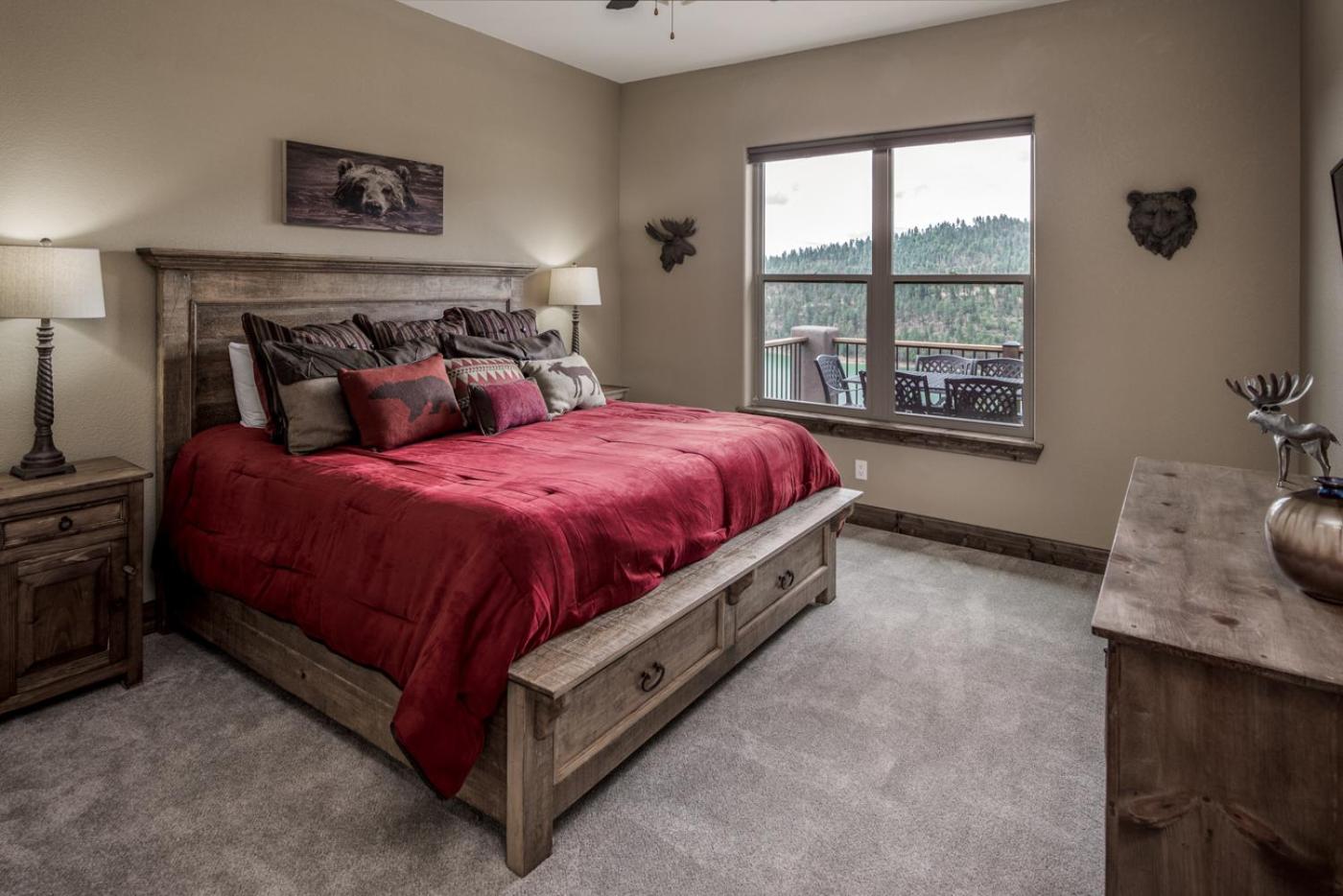 Grindstone Lake Lodge