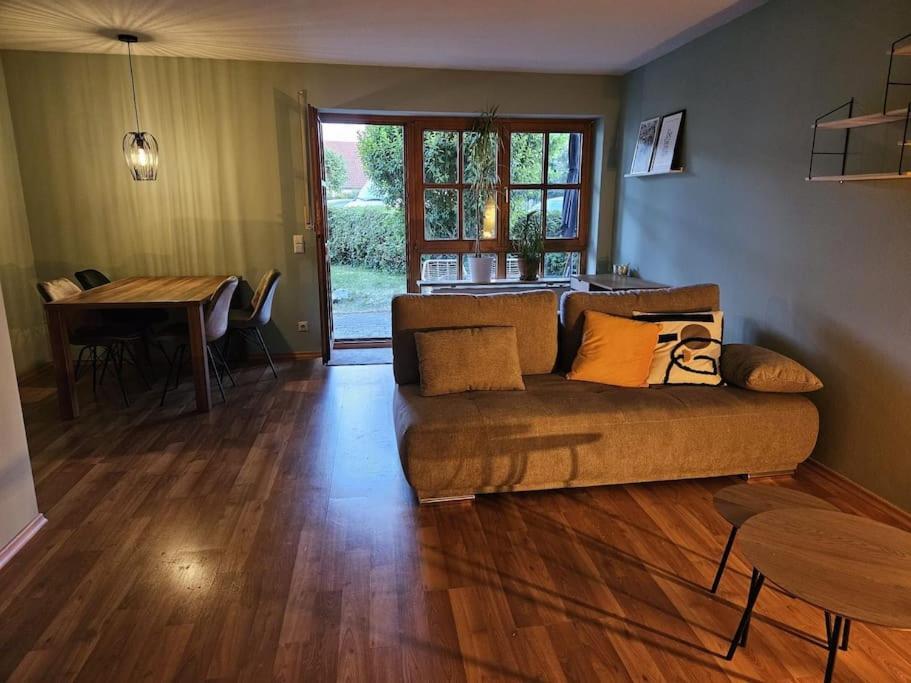 Traumwohnung mit Terrasse und Garten