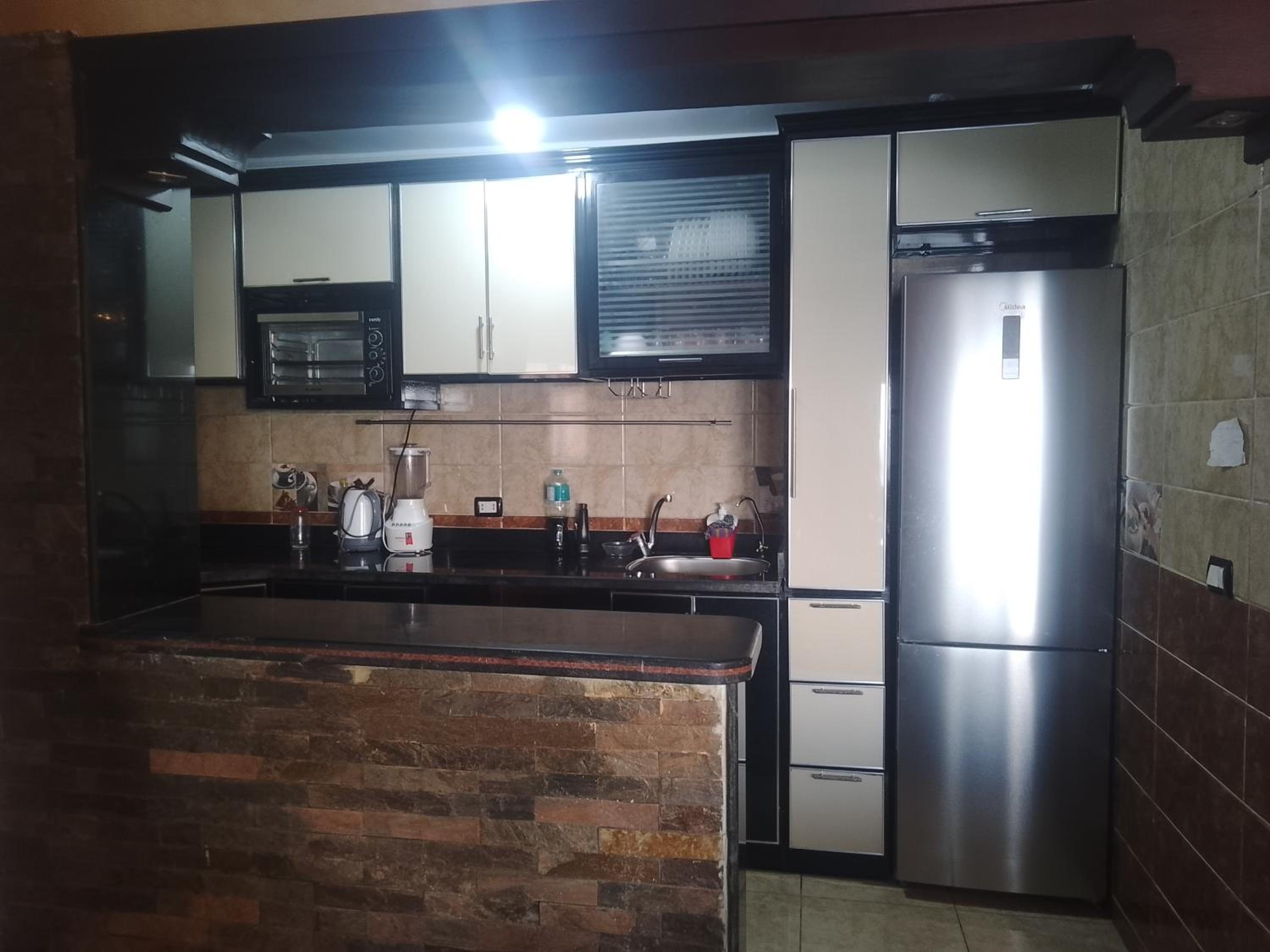 Paradise Condo Seaview -Families Only