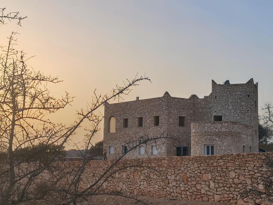 Villa Sanarguest