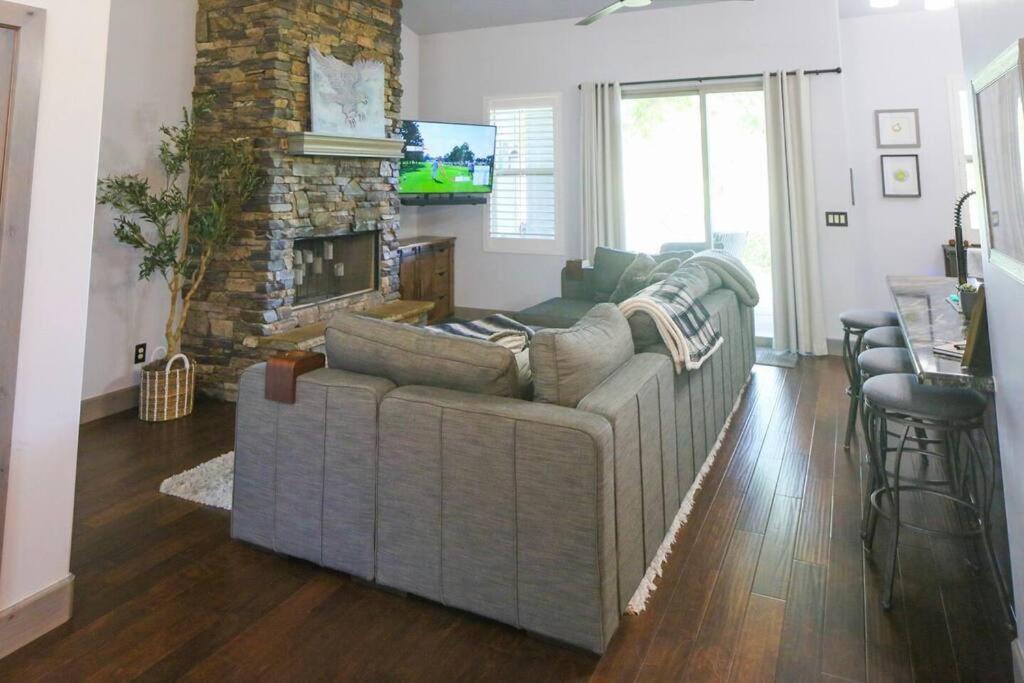 Wake Up to Elk & Golf Views at Eagles Nest Payson view 5