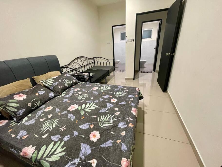 Felina Homestay Condo Selayang Batu Caves MusIim Friendly