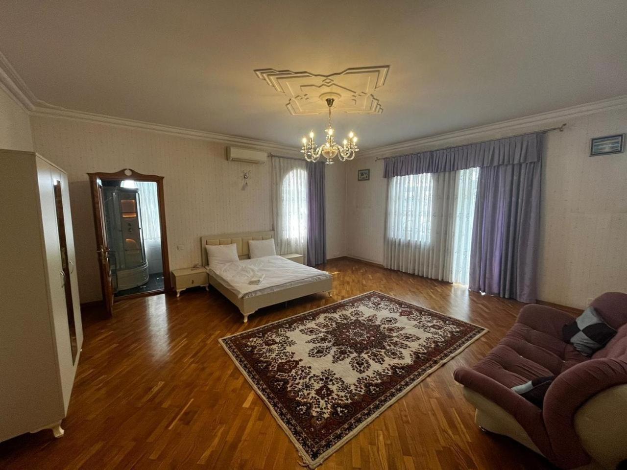 5 bedroom Villa for up to 10 people
