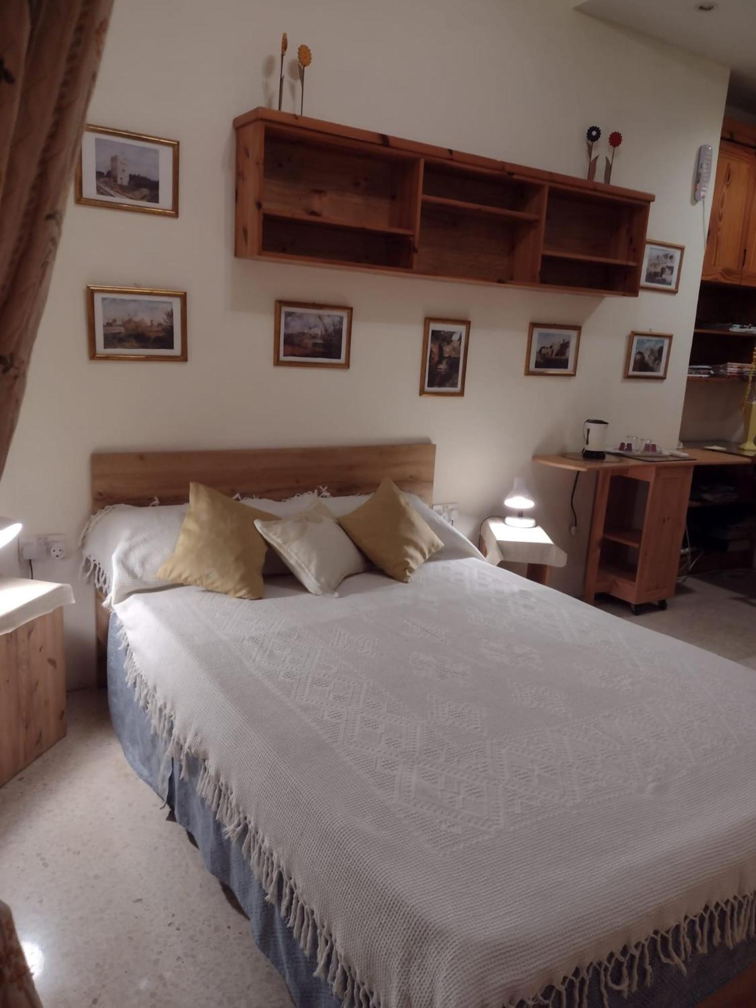 Terraced house with stunning view close to Mdina view 4