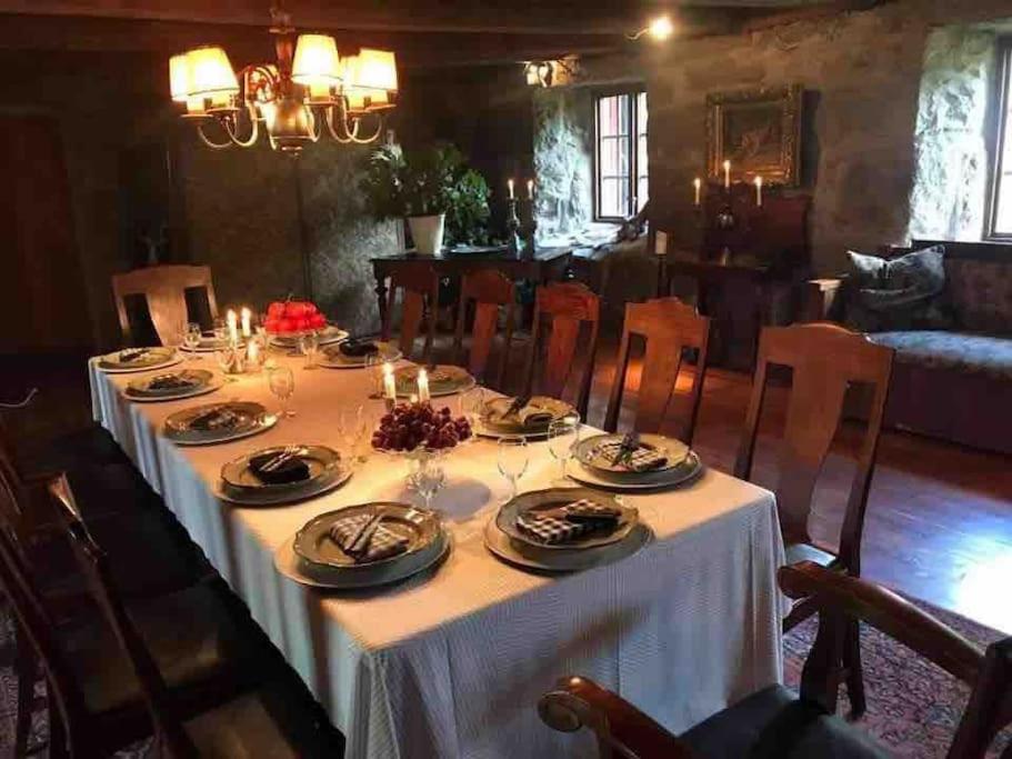 dining
