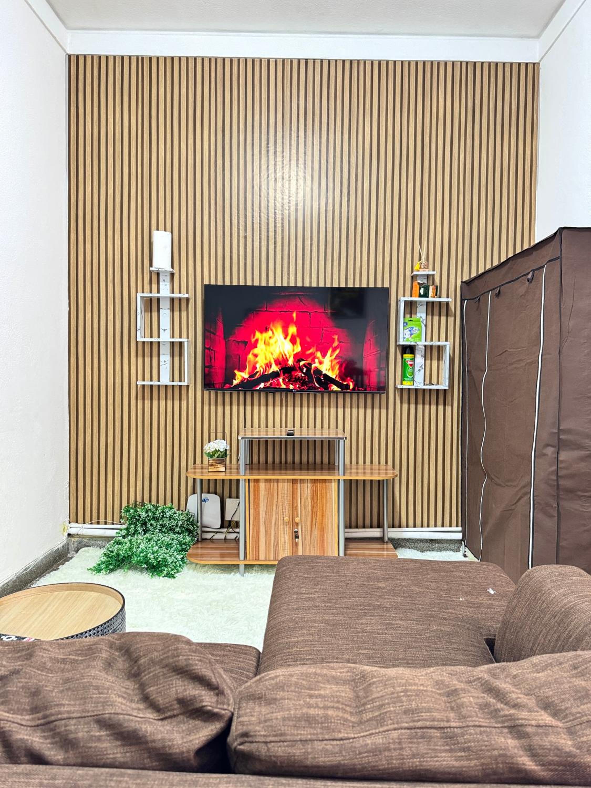 Cozy & Secure 1BR Apartment in Central Luanda