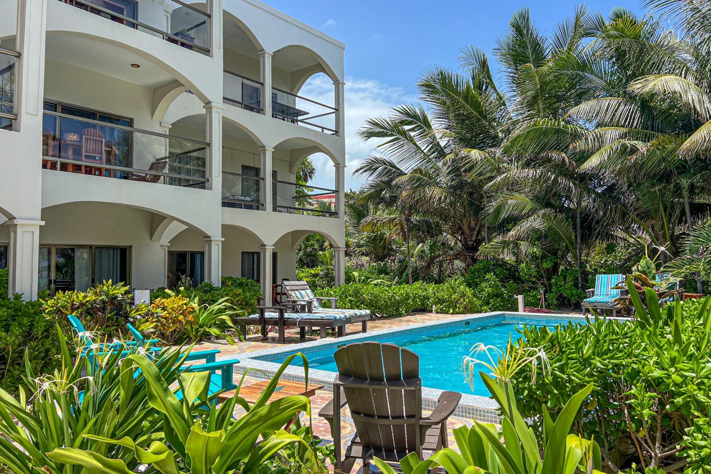 D1 at Blue Water Beach Villas