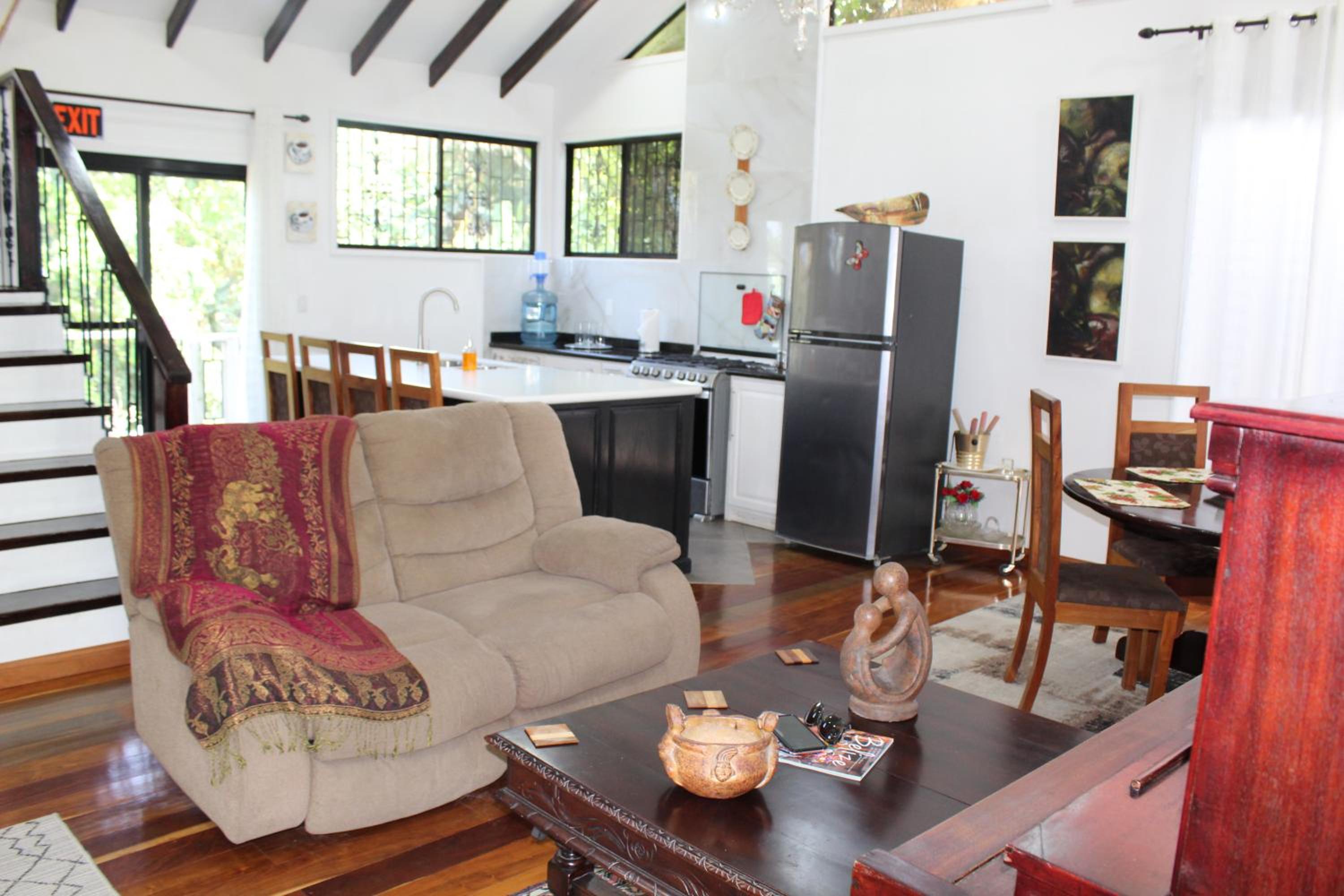 Belize Vacations - CAJOMA Villa 1 - Property Image 4