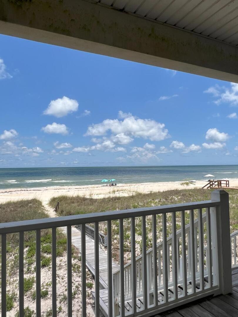 See Escape-Beachfront- East End SGI