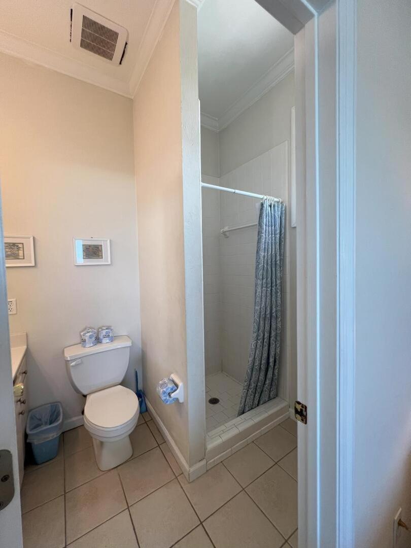 See Escape-Beachfront- East End SGI
