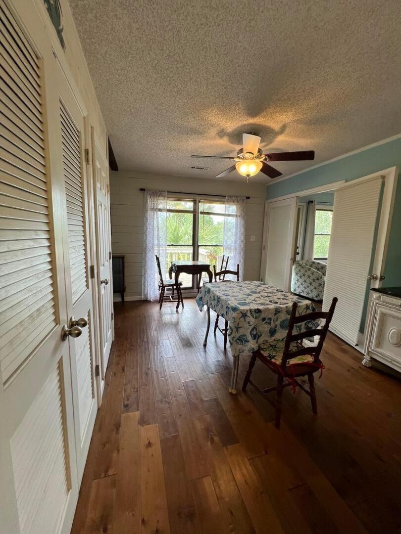 Our Anchor-Beach access, 3 BR, pet friendly