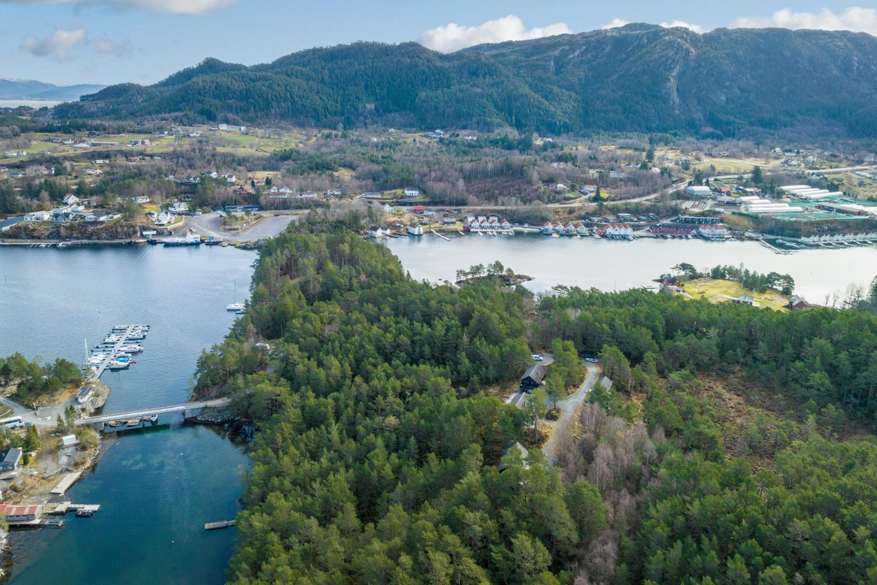 Jardarhytta, Valevåg