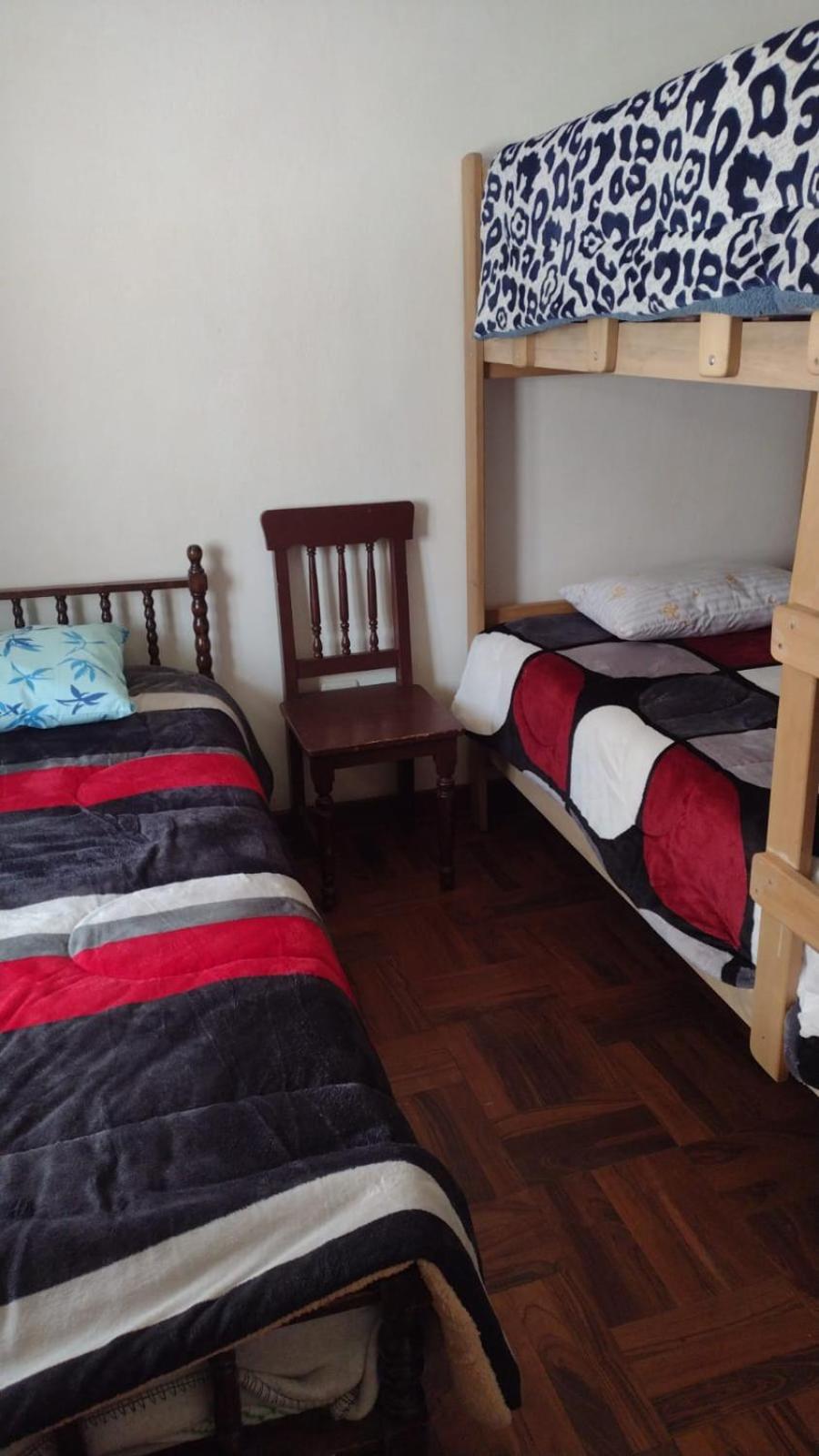apujirka en Huaraz — hotel room