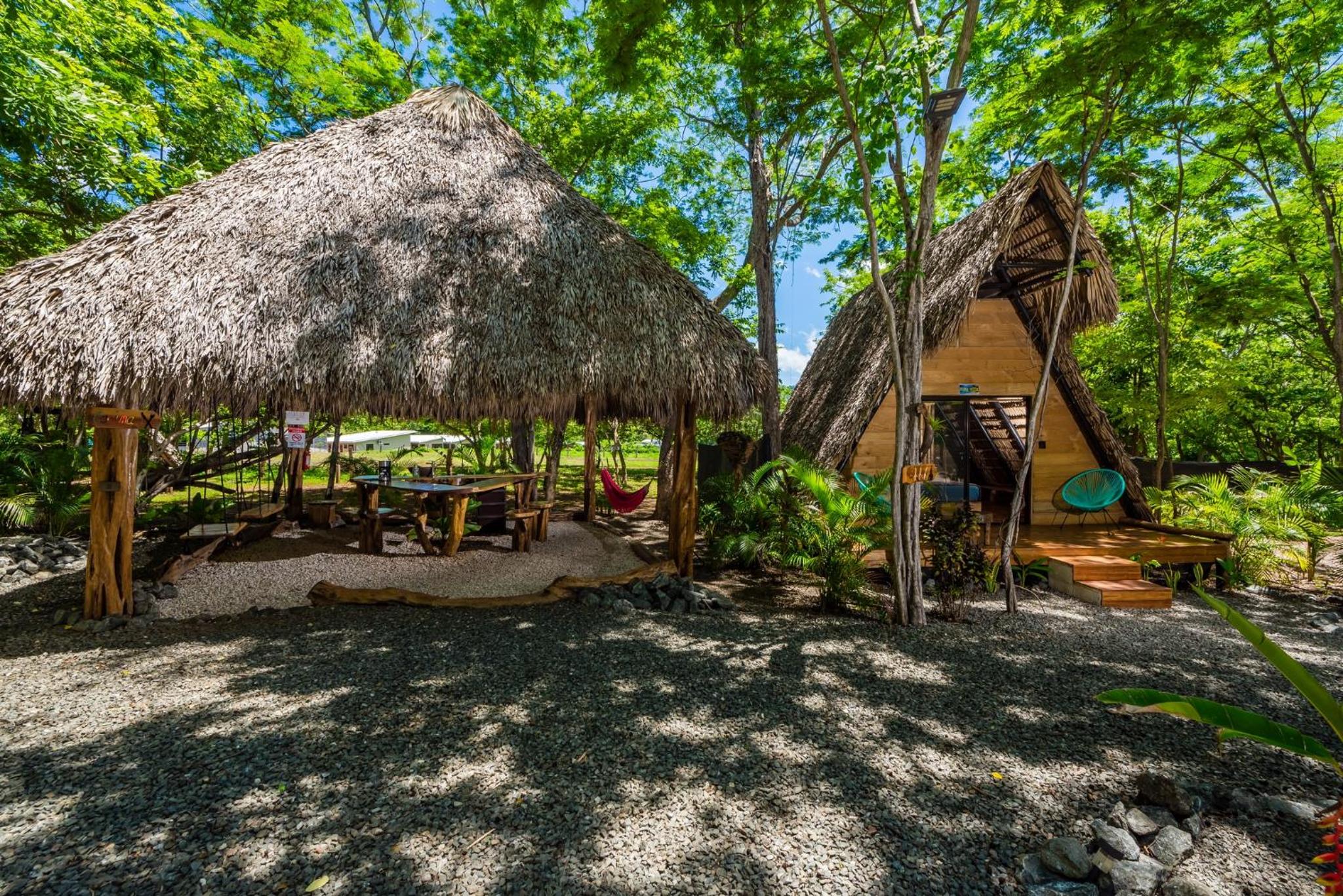 Cabinas de Lou Eco Lodge TAMARINDO