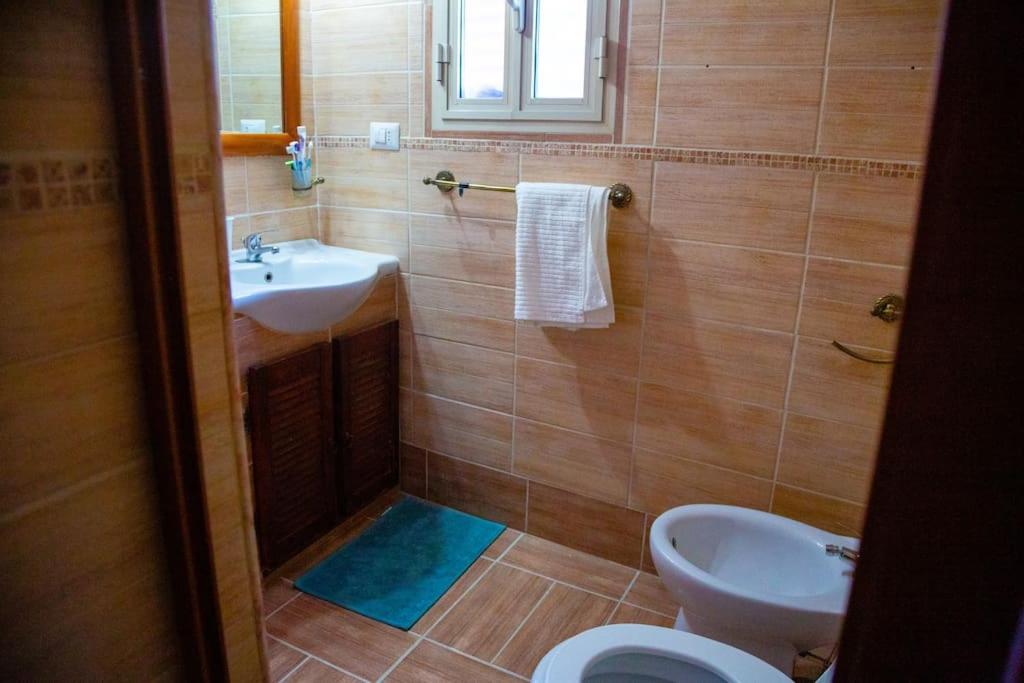 Top Floor Studio, Central & Quiet