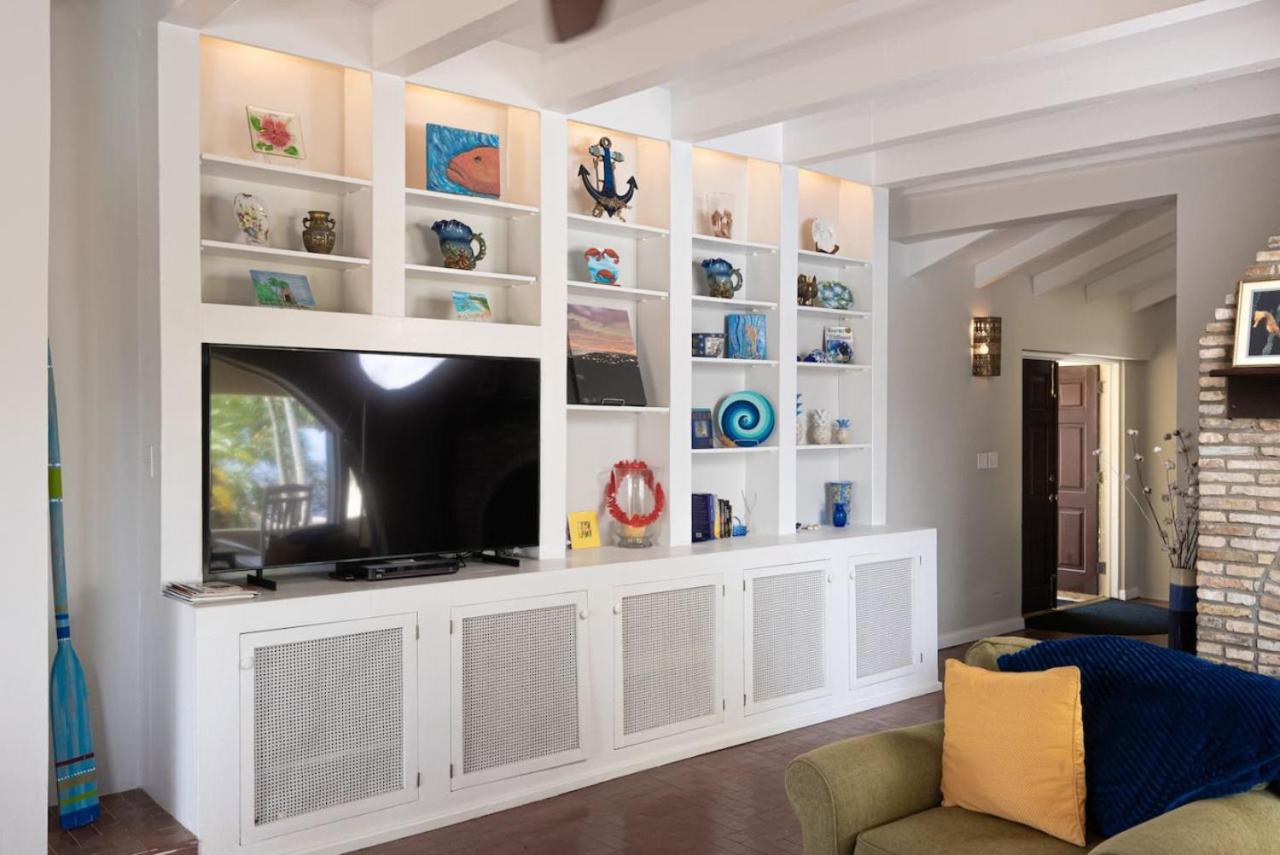 Betsy Jewel Caribbean Retreat
