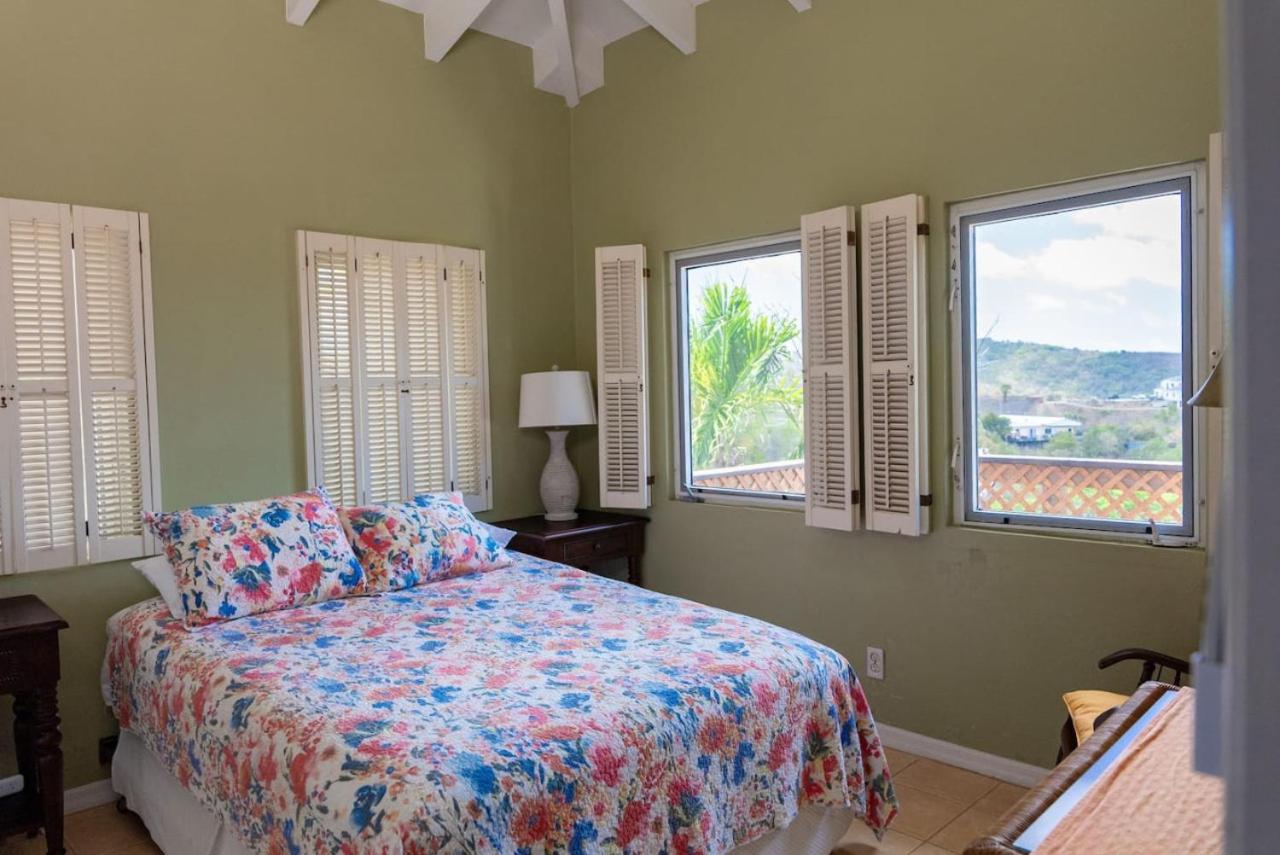 Betsy Jewel Caribbean Retreat
