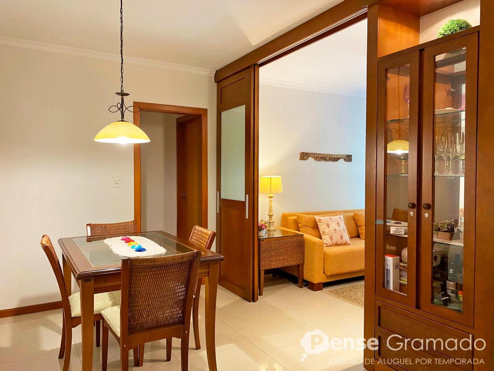 Apartamento 1 dormitório a 150m do Mini Mundo