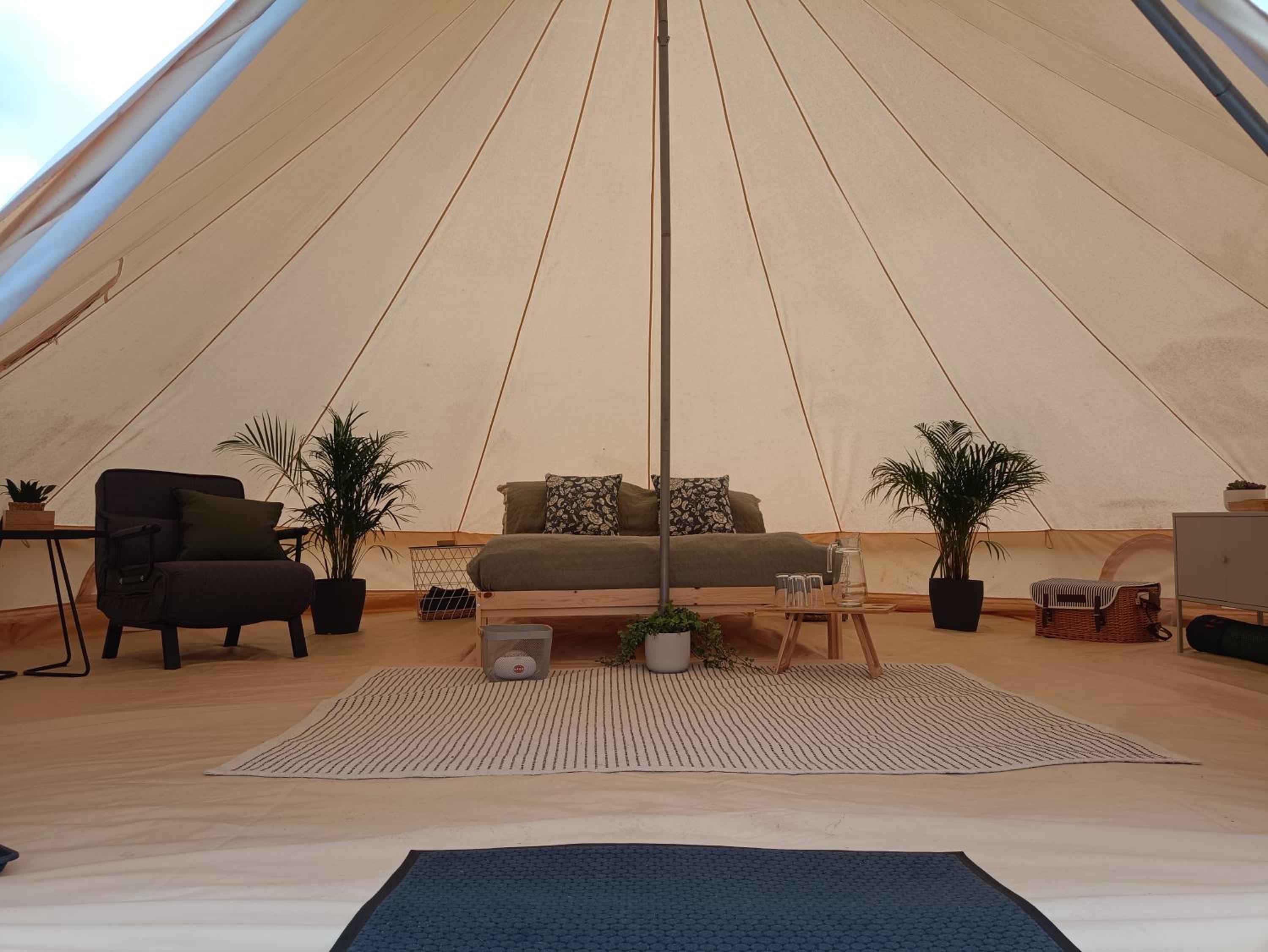 Wild Glamping in the Vienna Alps