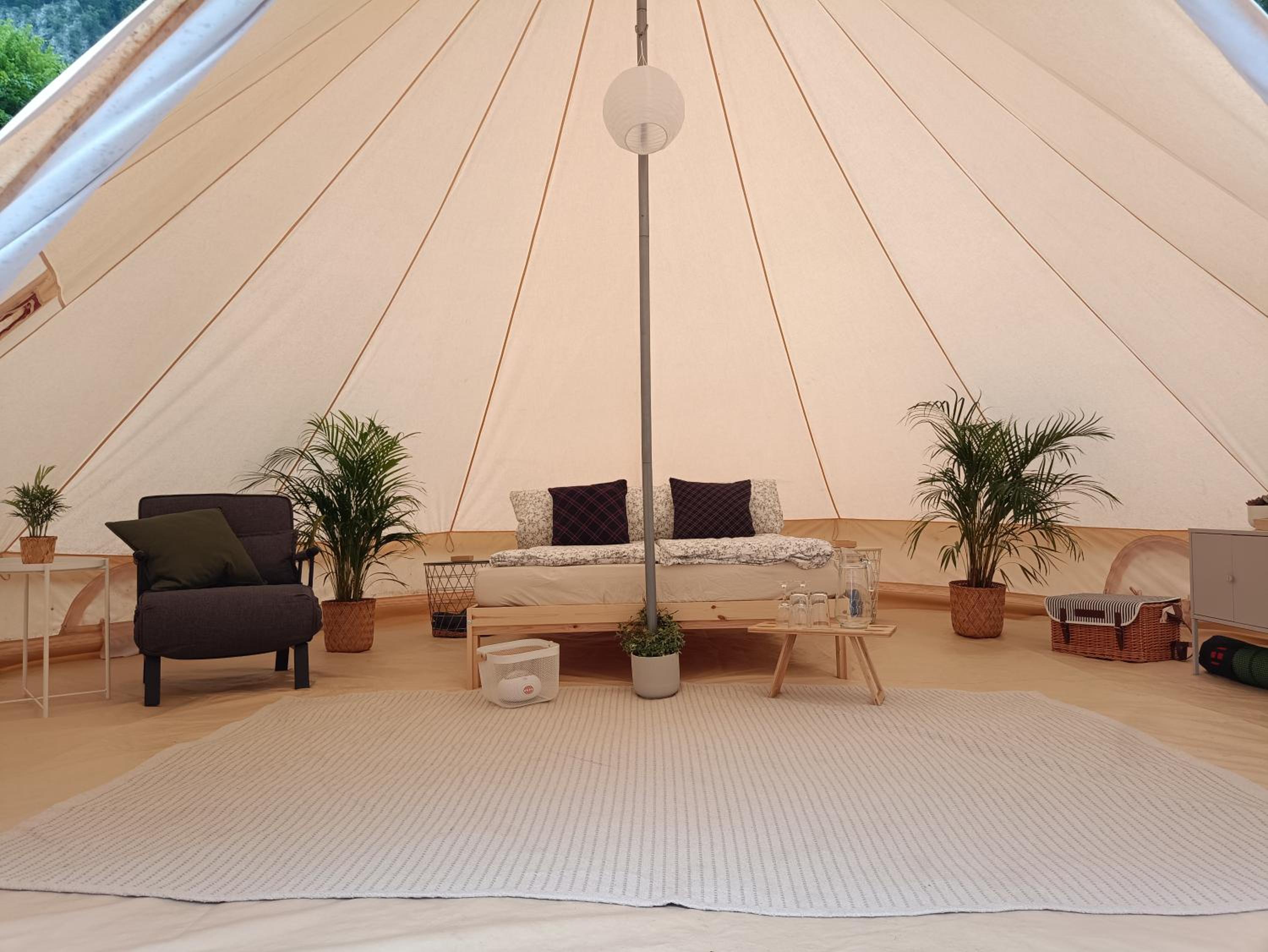 Wild Glamping in the Vienna Alps