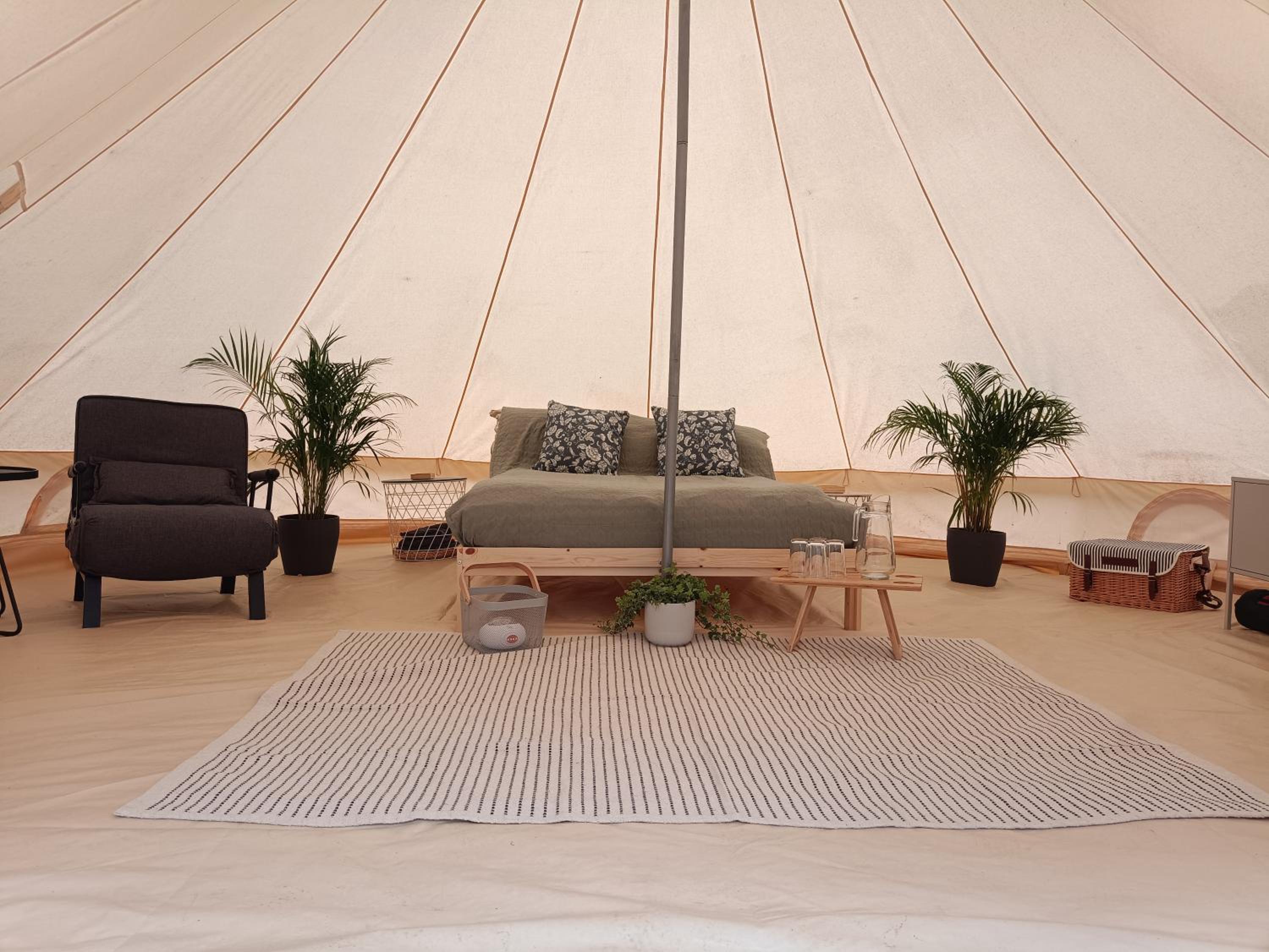Wild Glamping in the Vienna Alps