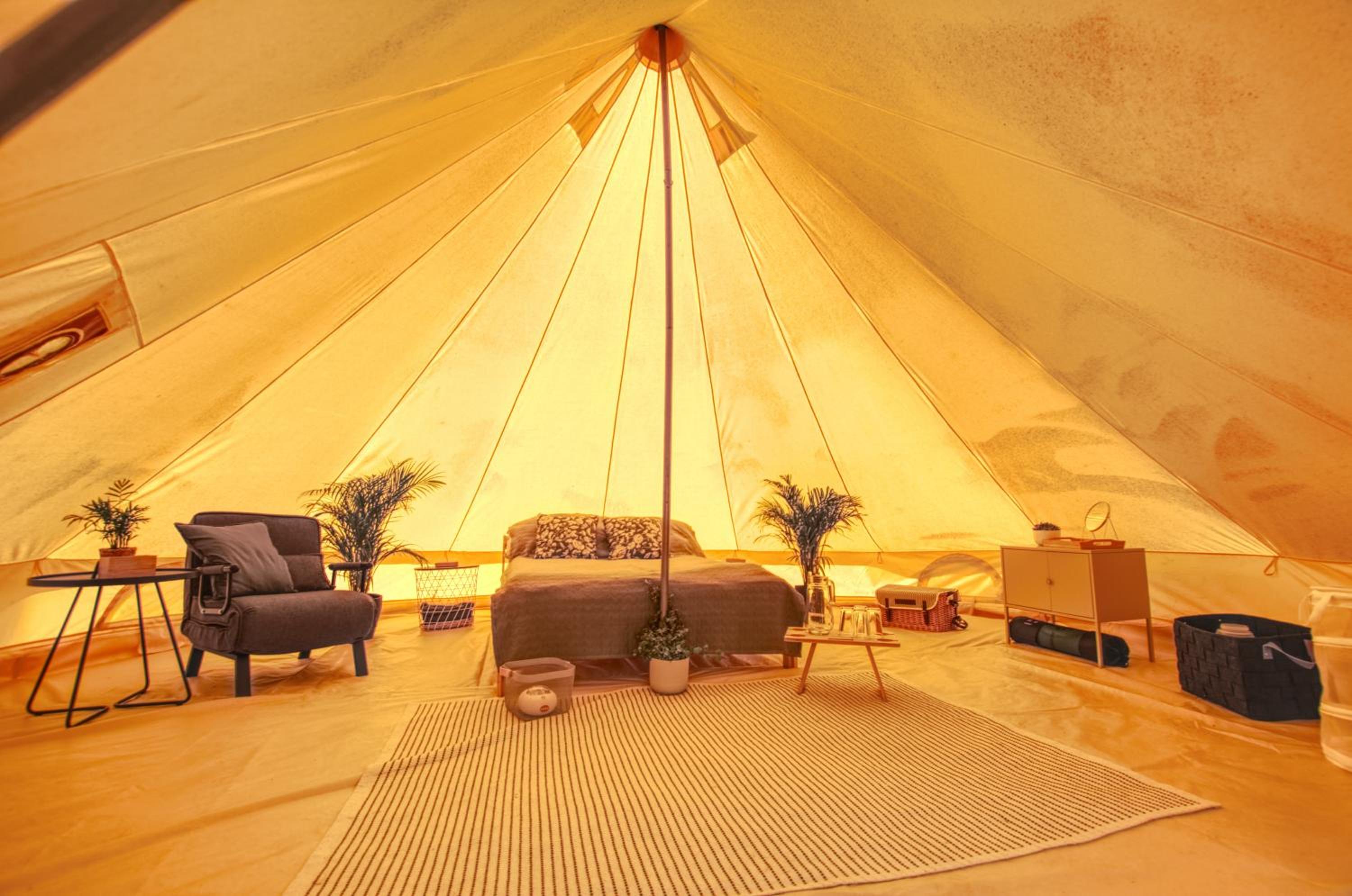 Wild Glamping in the Vienna Alps
