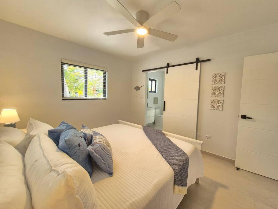 Casa Blanca Aruba