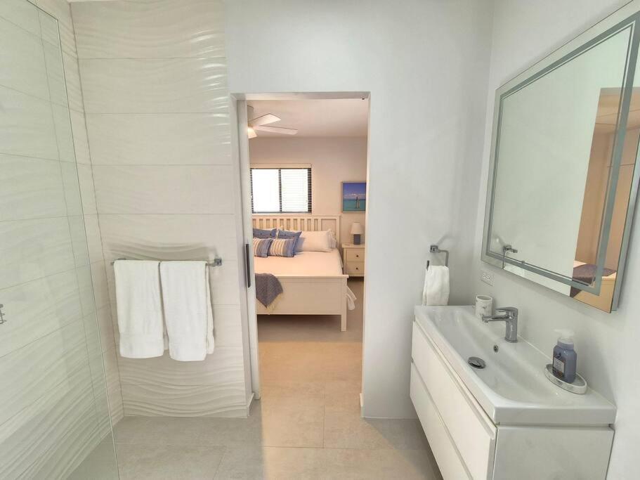 Casa Blanca Aruba