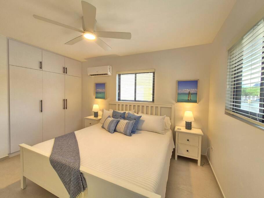 Casa Blanca Aruba