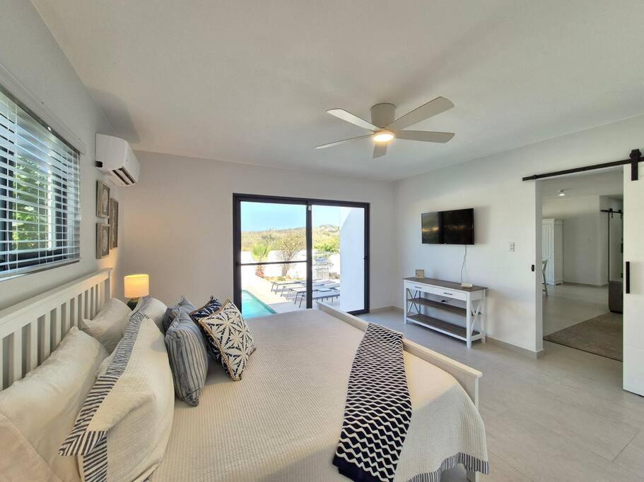 Casa Blanca Aruba