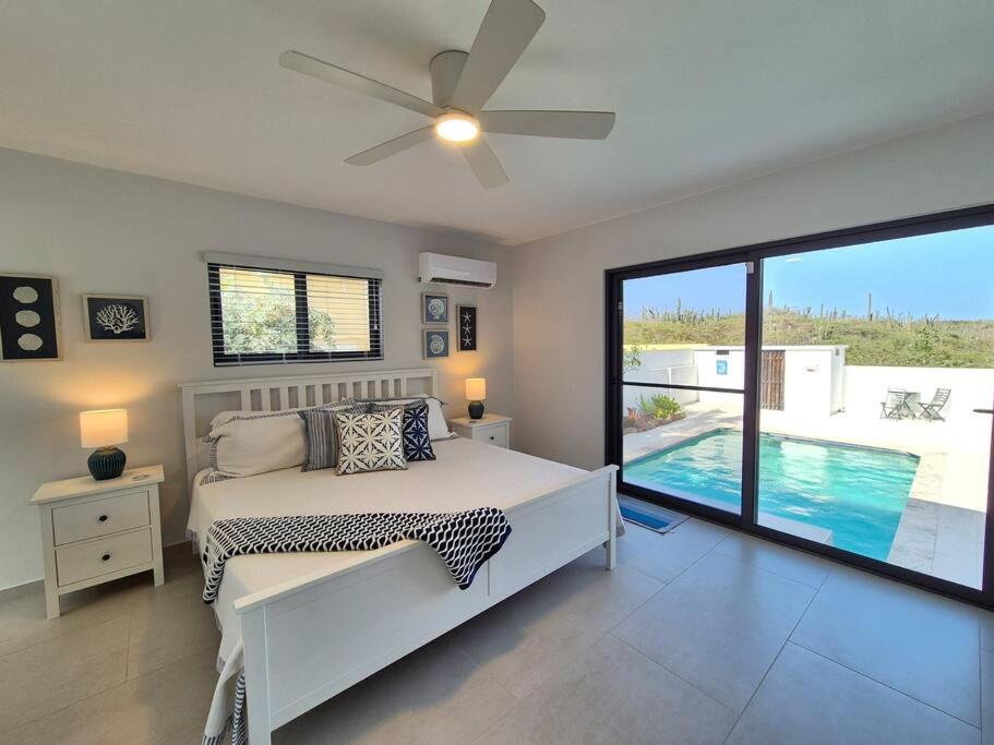 Casa Blanca Aruba