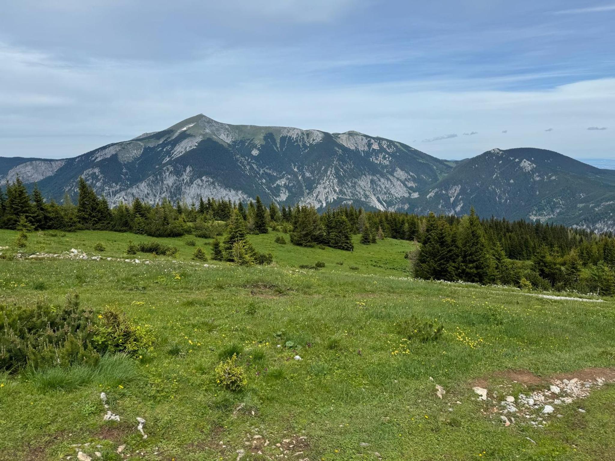 Wild Glamping in the Vienna Alps