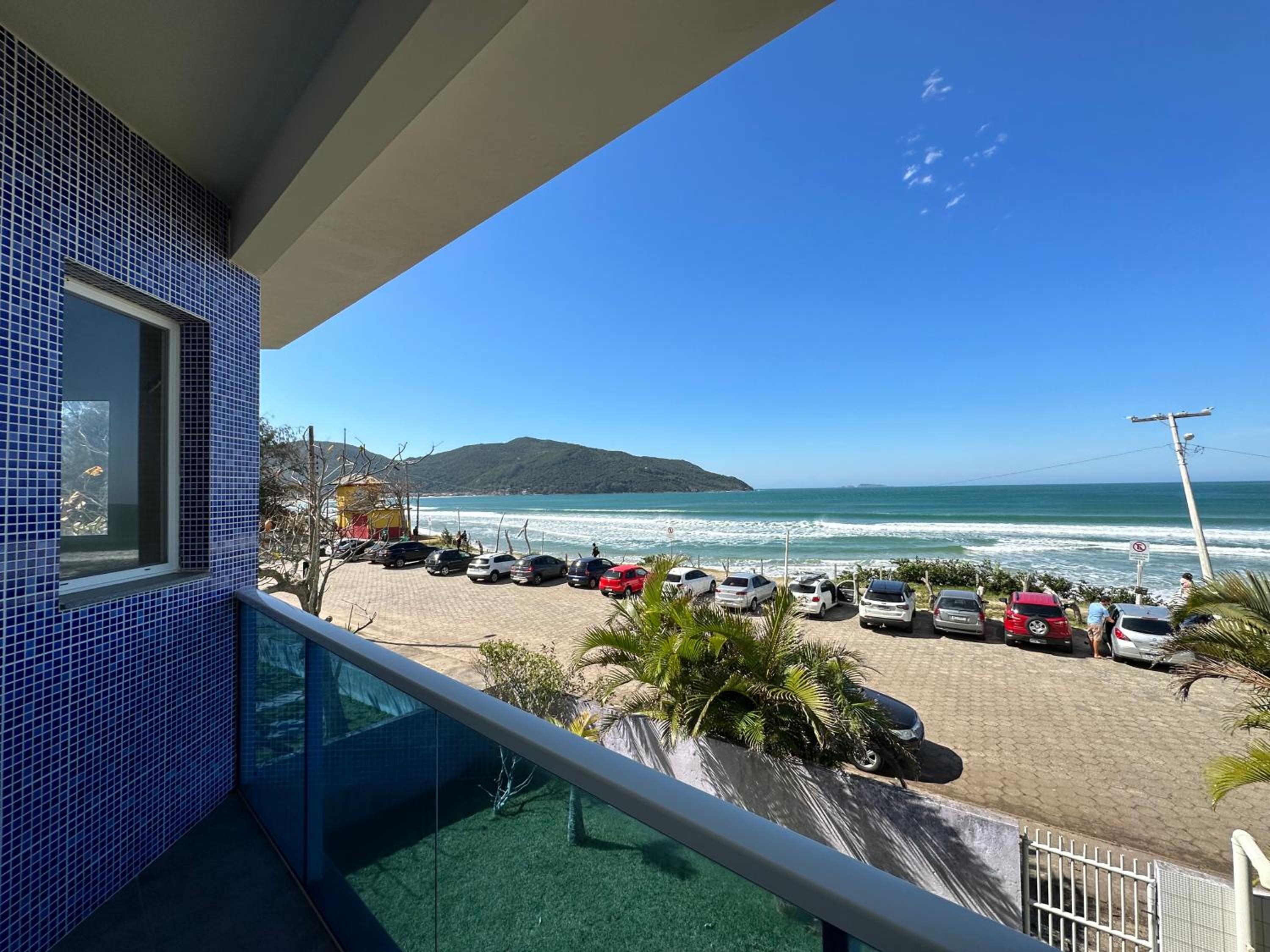 Casa Alto Padrão Frente Mar Açores