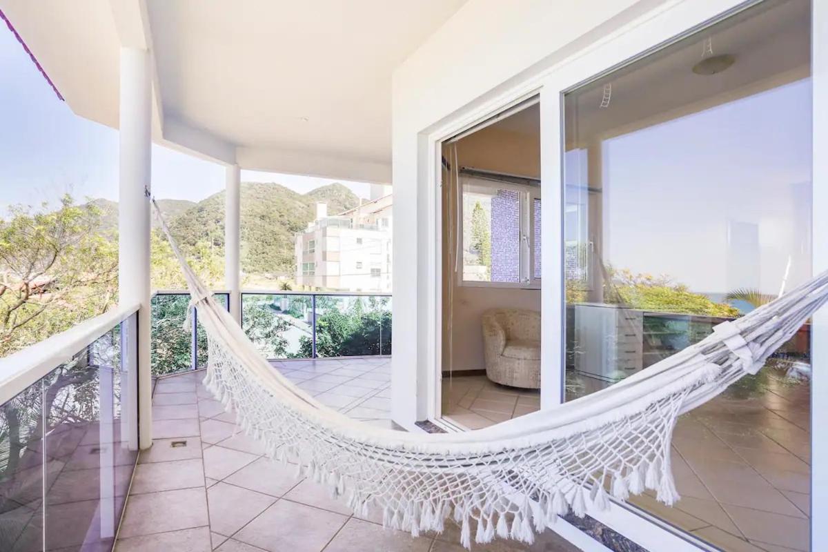 Casa Alto Padrão Frente Mar Açores