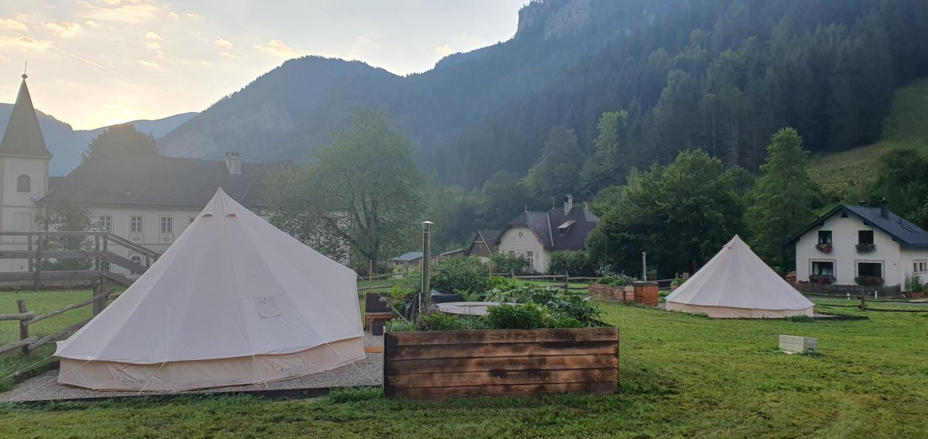 Wild Glamping in the Vienna Alps