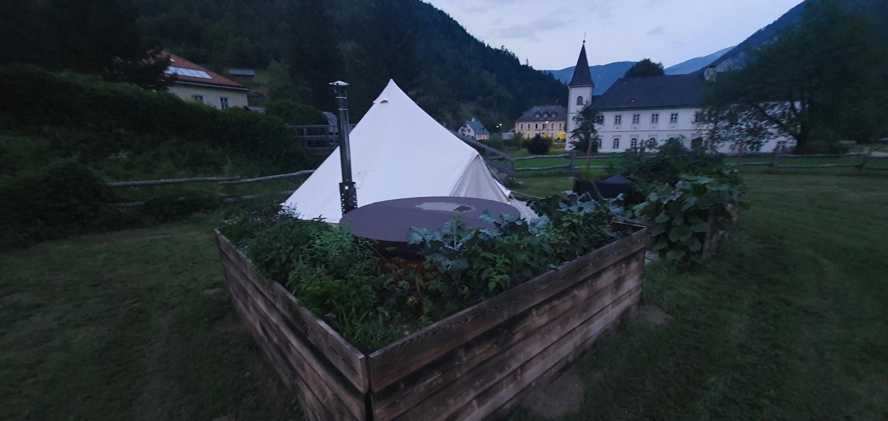 Wild Glamping in the Vienna Alps
