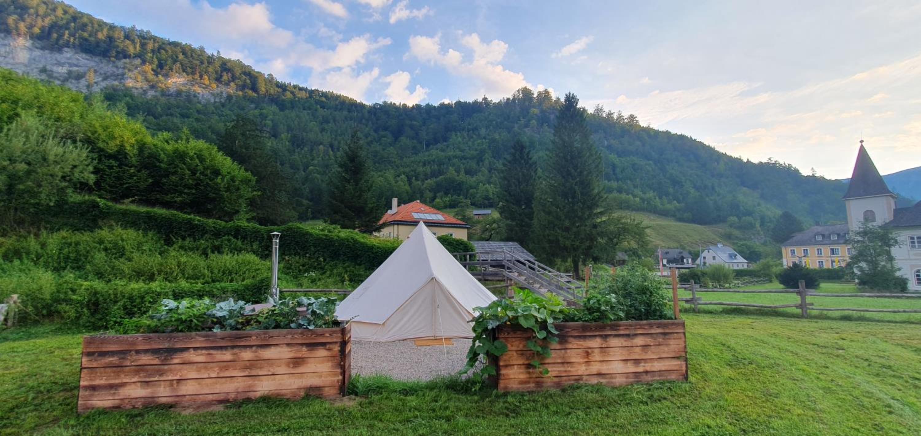 Wild Glamping in the Vienna Alps