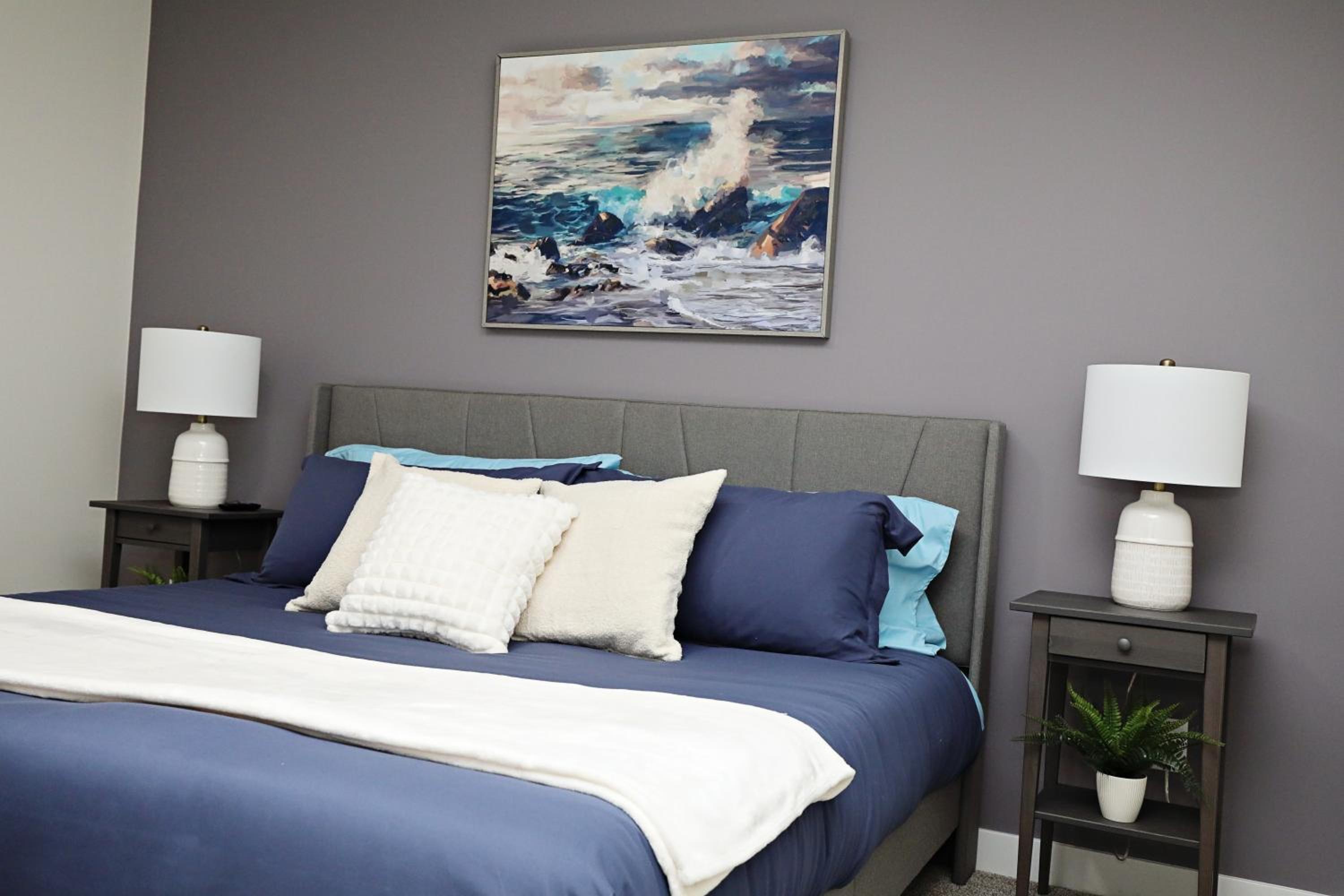 Escape in Style, Golf,King Beds,Disney+,Near WEM