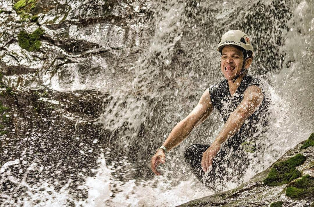 Cascada escondida glamping