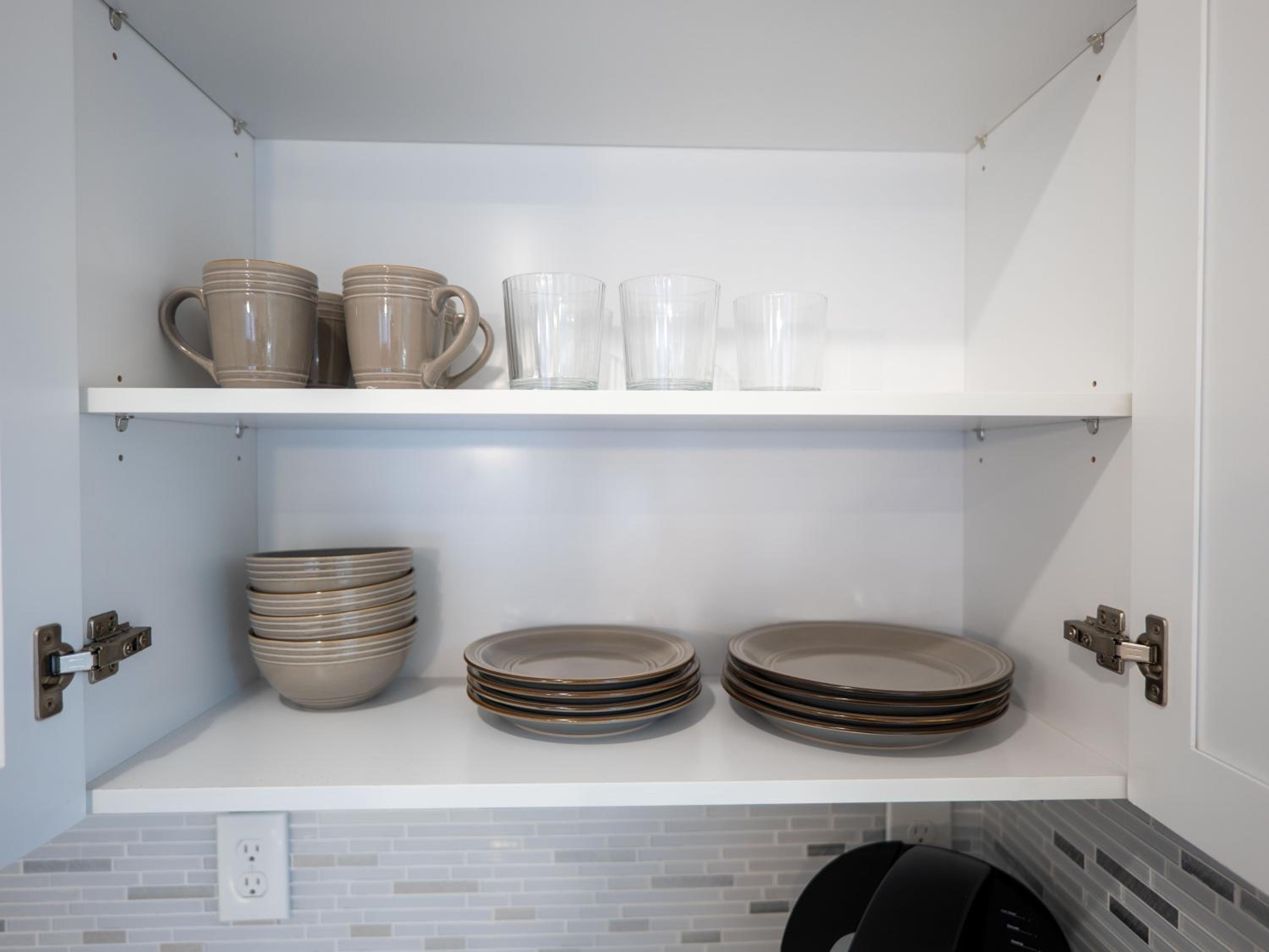 4 New Apts - 3 Bed Apt 1st Floor & 3 Bed Apt 2nd Floor - 1 Bed Studio Apt Ground Floor & 1 Bed Studio Apt Ground Floor near Penn Station EWR Airport Beth I, photo 38