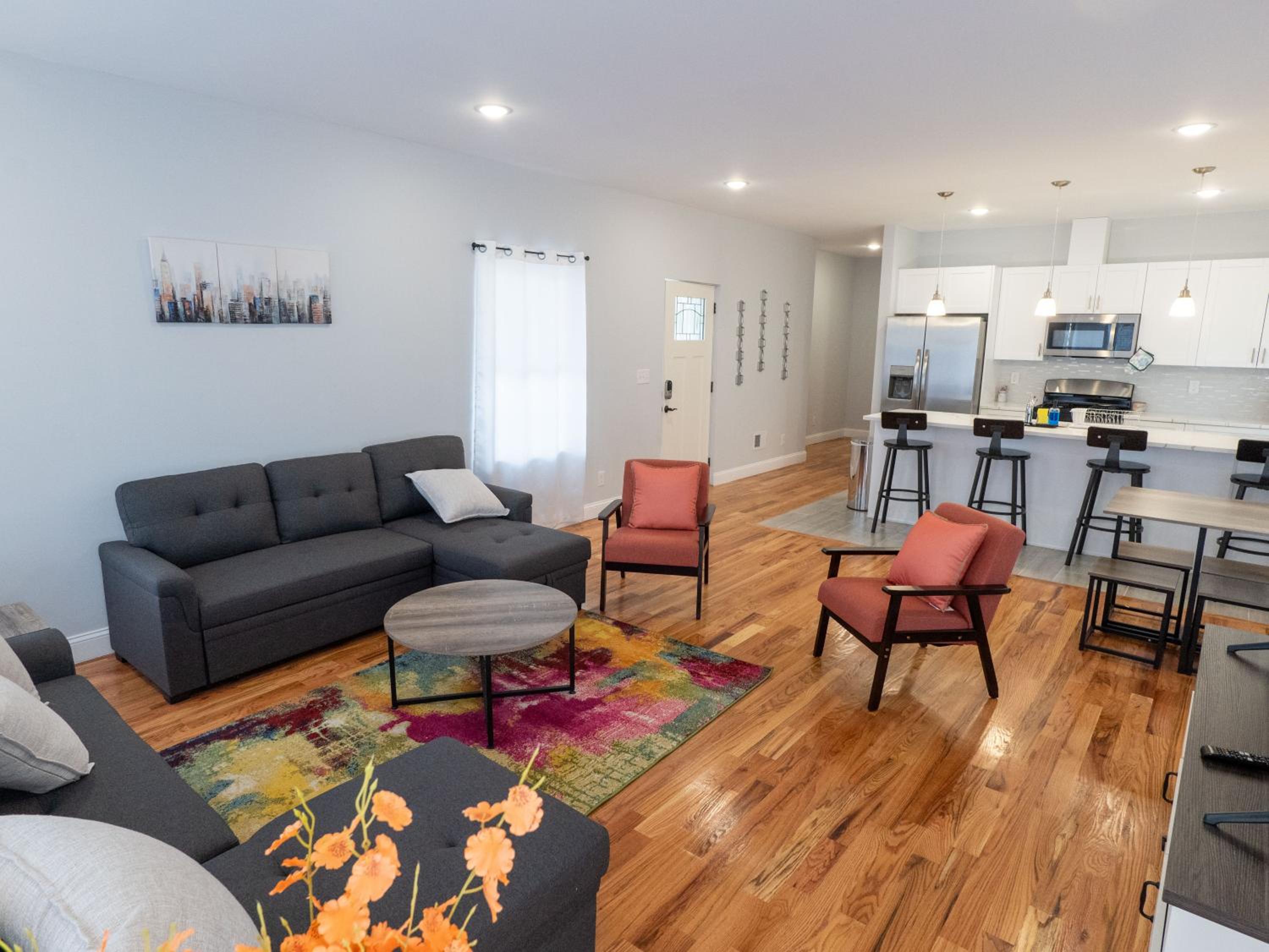 4 New Apts - 3 Bed Apt 1st Floor & 3 Bed Apt 2nd Floor - 1 Bed Studio Apt Ground Floor & 1 Bed Studio Apt Ground Floor near Penn Station EWR Airport Beth I, photo 100