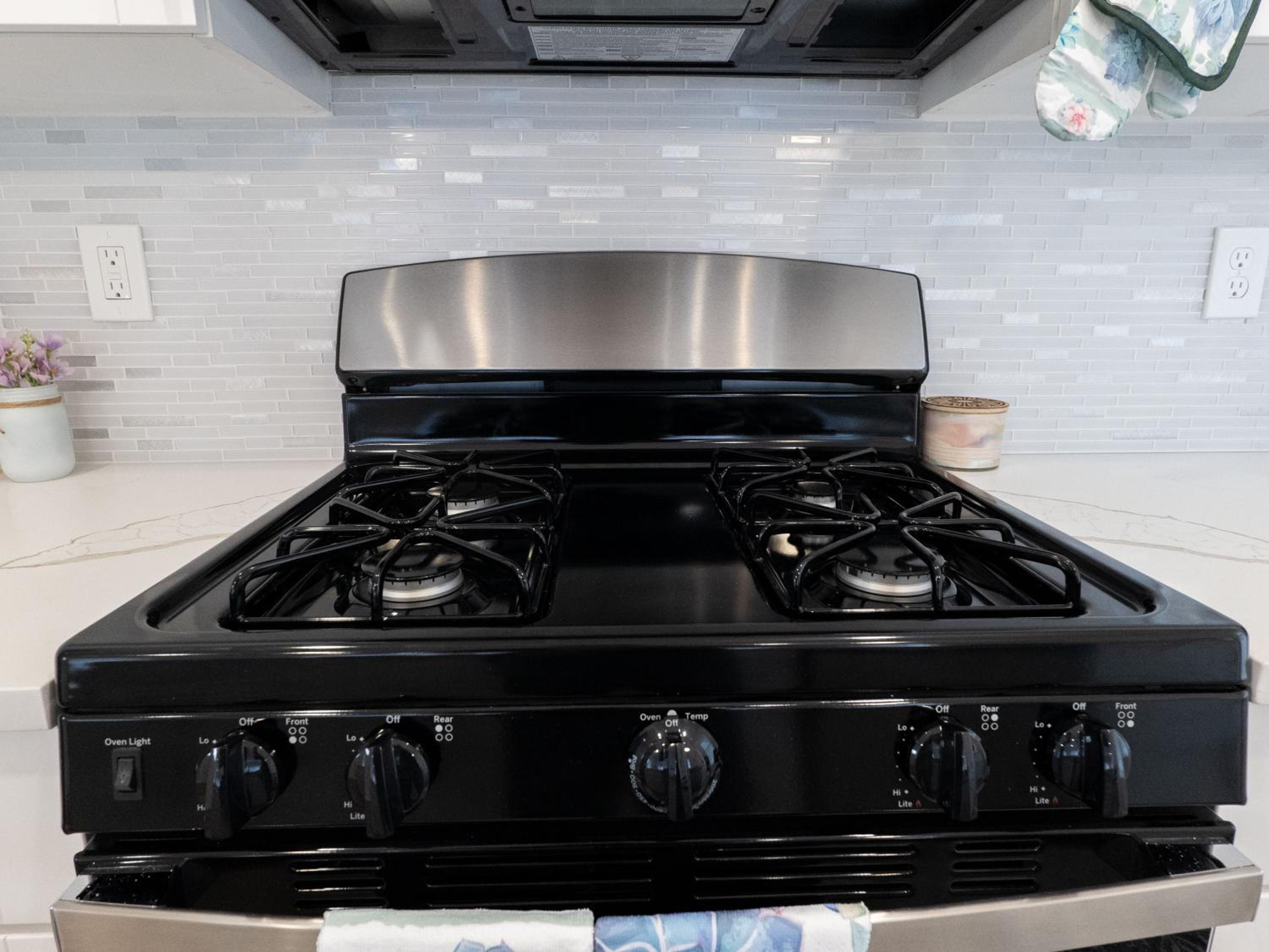 4 New Apts - 3 Bed Apt 1st Floor & 3 Bed Apt 2nd Floor - 1 Bed Studio Apt Ground Floor & 1 Bed Studio Apt Ground Floor near Penn Station EWR Airport Beth I, photo 133