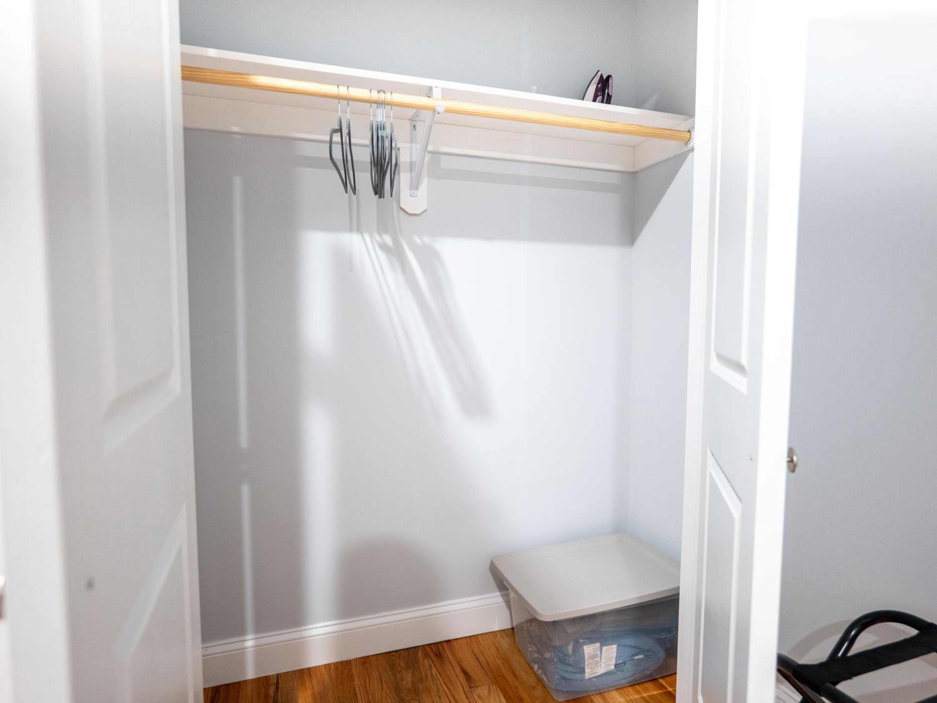 4 New Apts - 3 Bed Apt 1st Floor & 3 Bed Apt 2nd Floor - 1 Bed Studio Apt Ground Floor & 1 Bed Studio Apt Ground Floor near Penn Station EWR Airport Beth I, photo 15