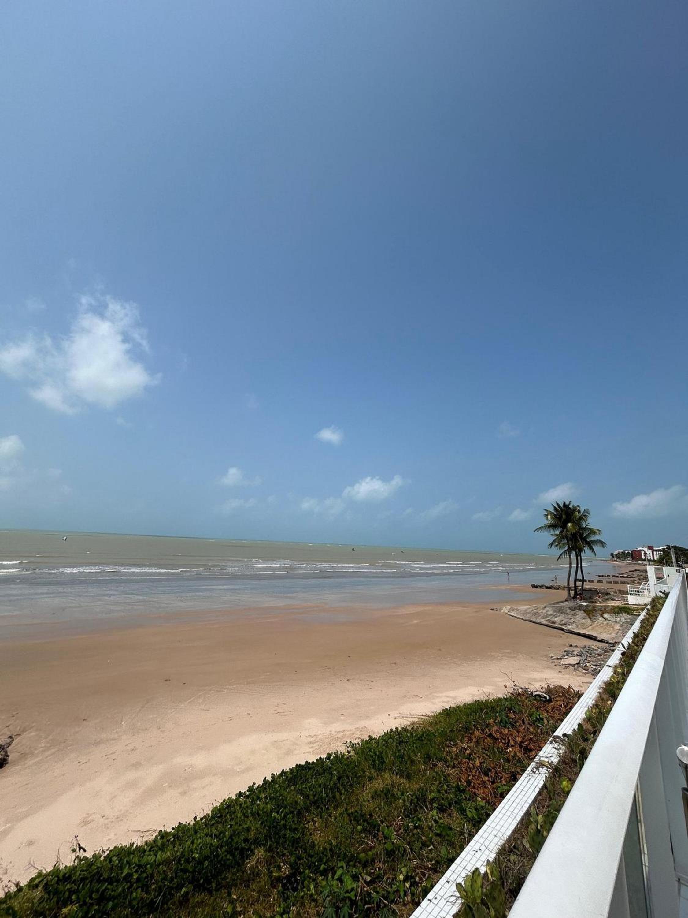 Apartamento Pe na areia do Bessa