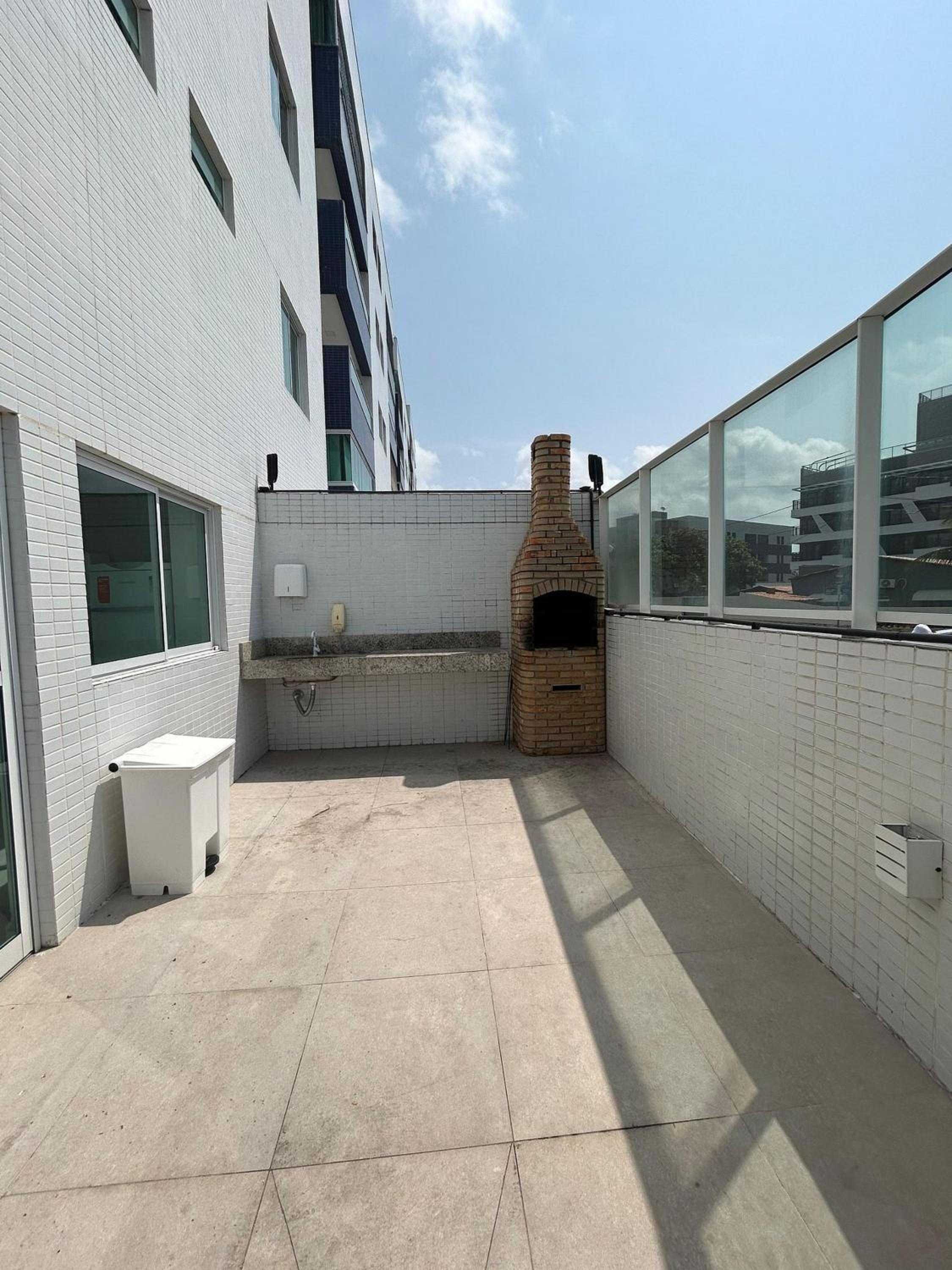 Apartamento Pe na areia do Bessa