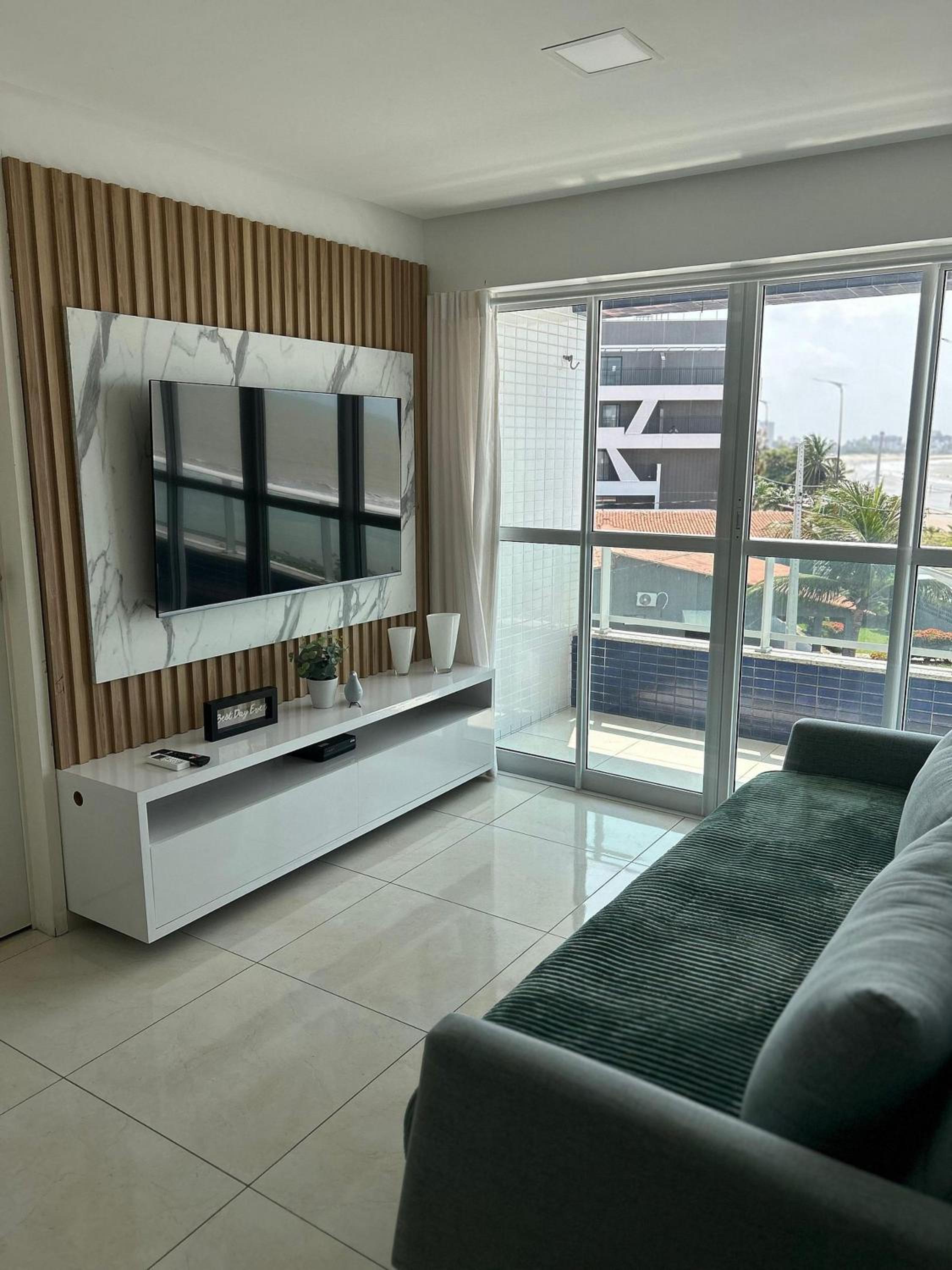 Apartamento Pe na areia do Bessa