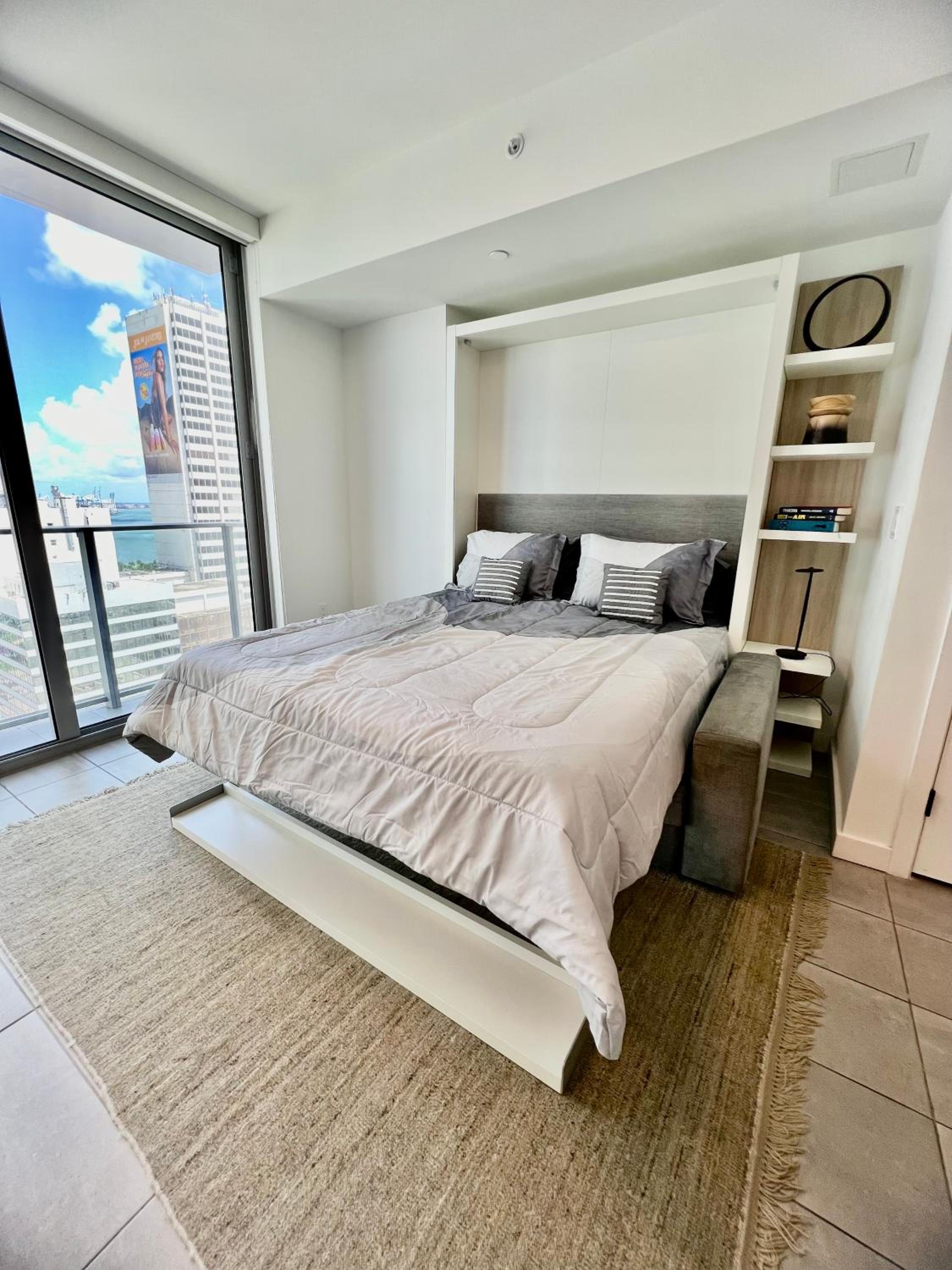 Spacious Studio in the Heart of Downtown Miami